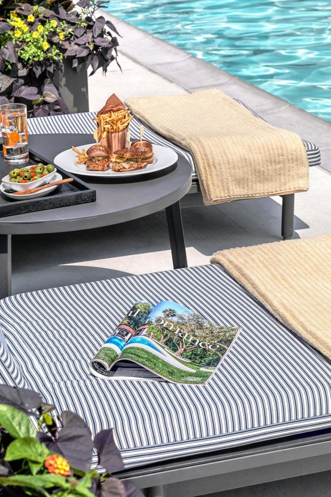 Le Meridien St. Louis Clayton Bagian luar foto